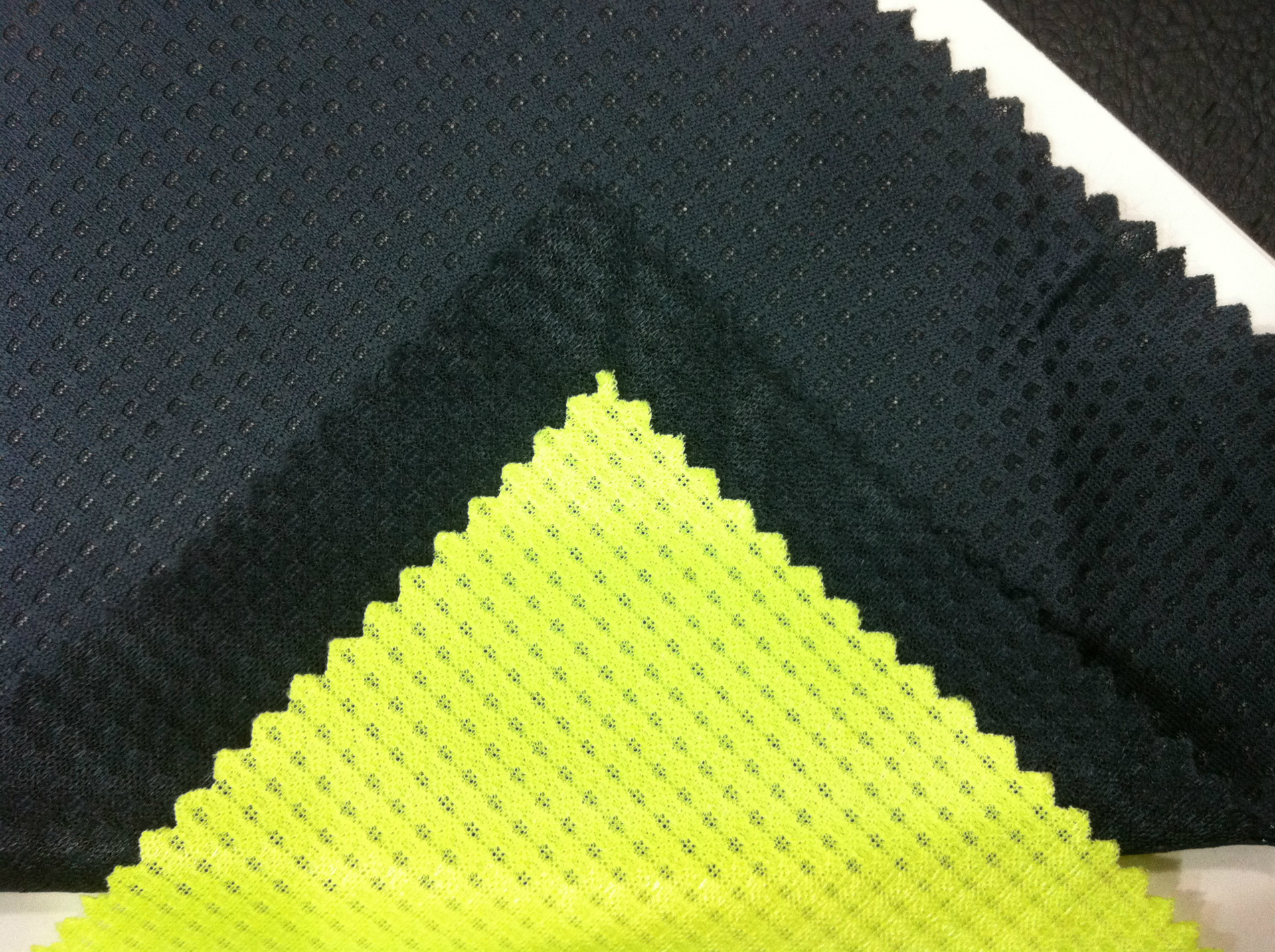 运动服面料,功能性运动面料,针织网布,网纱面料