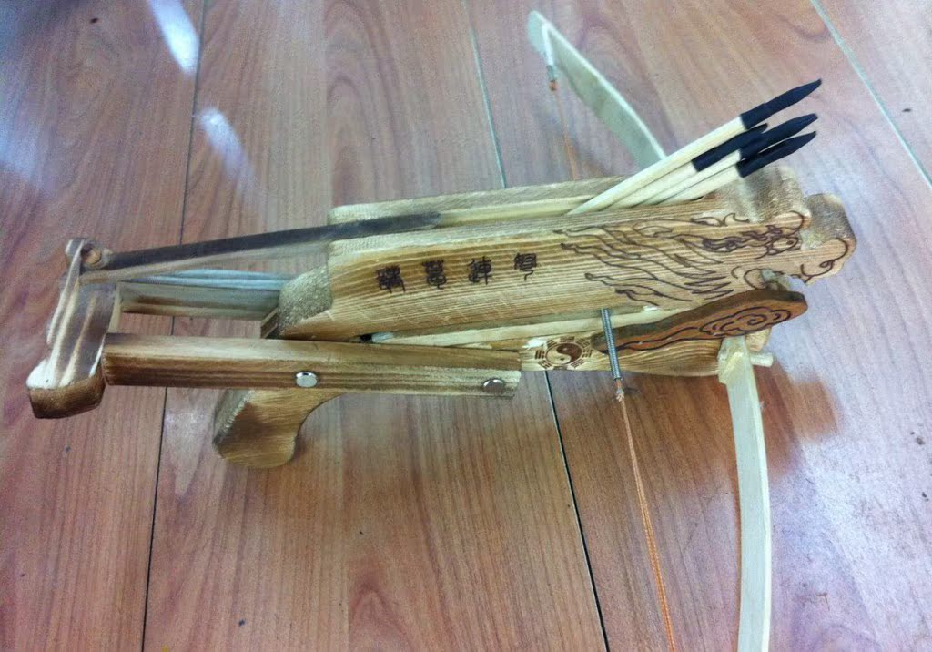 诸葛连弩模型 小号连弩 装饰 古代兵器模型 无杀伤力