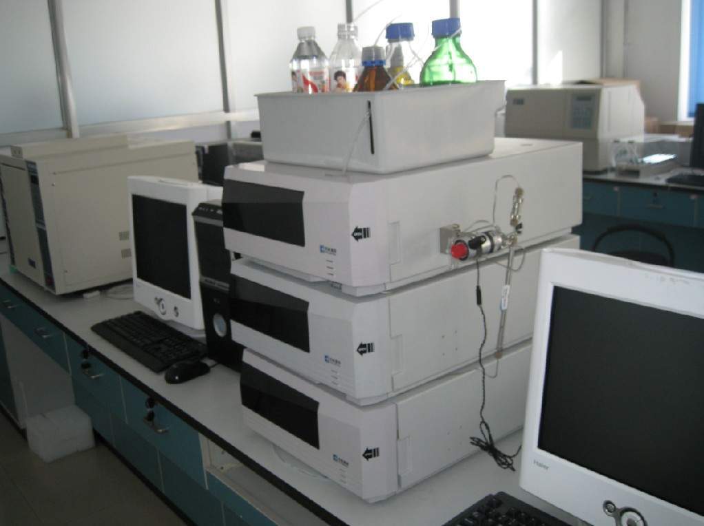 高效液相色谱仪A