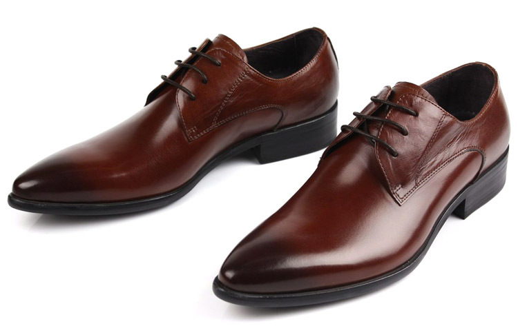 2013新款牛皮皮鞋系带牛皮尖头男鞋欧版风格上班婚庆鞋男3包质量