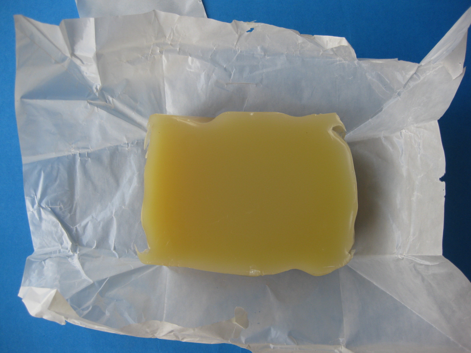 厂家批发用于纸箱封箱黄色热熔压敏胶