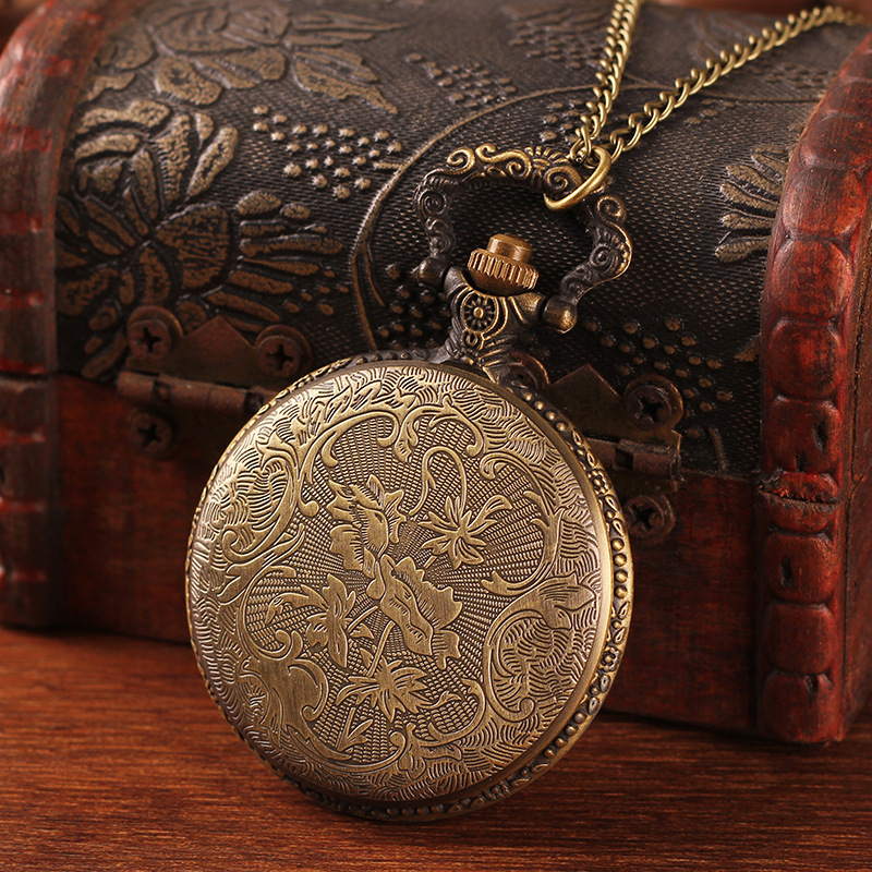 厂家直销 巨型独角火龙复古怀表 男女士项链挂表批发