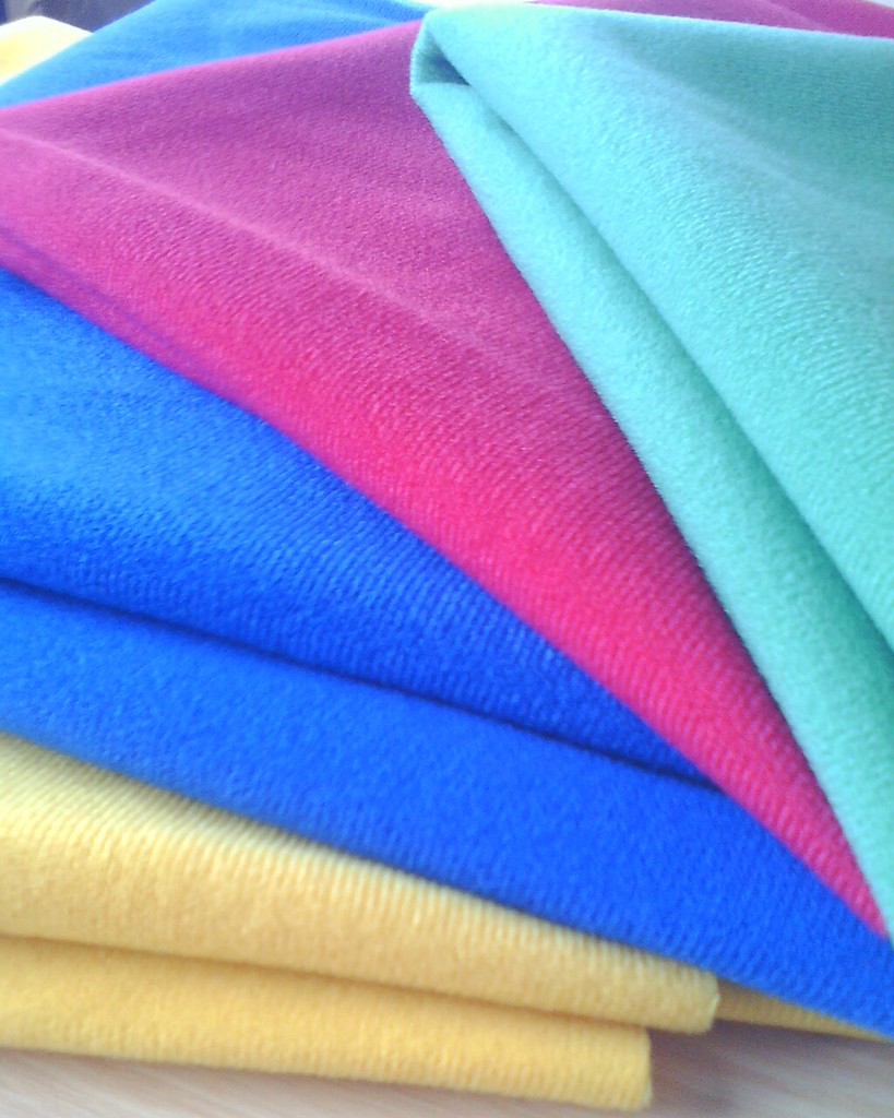 常熟工厂供应有光尼龙粘扣布面料 进口纱 黏性好,寿命长