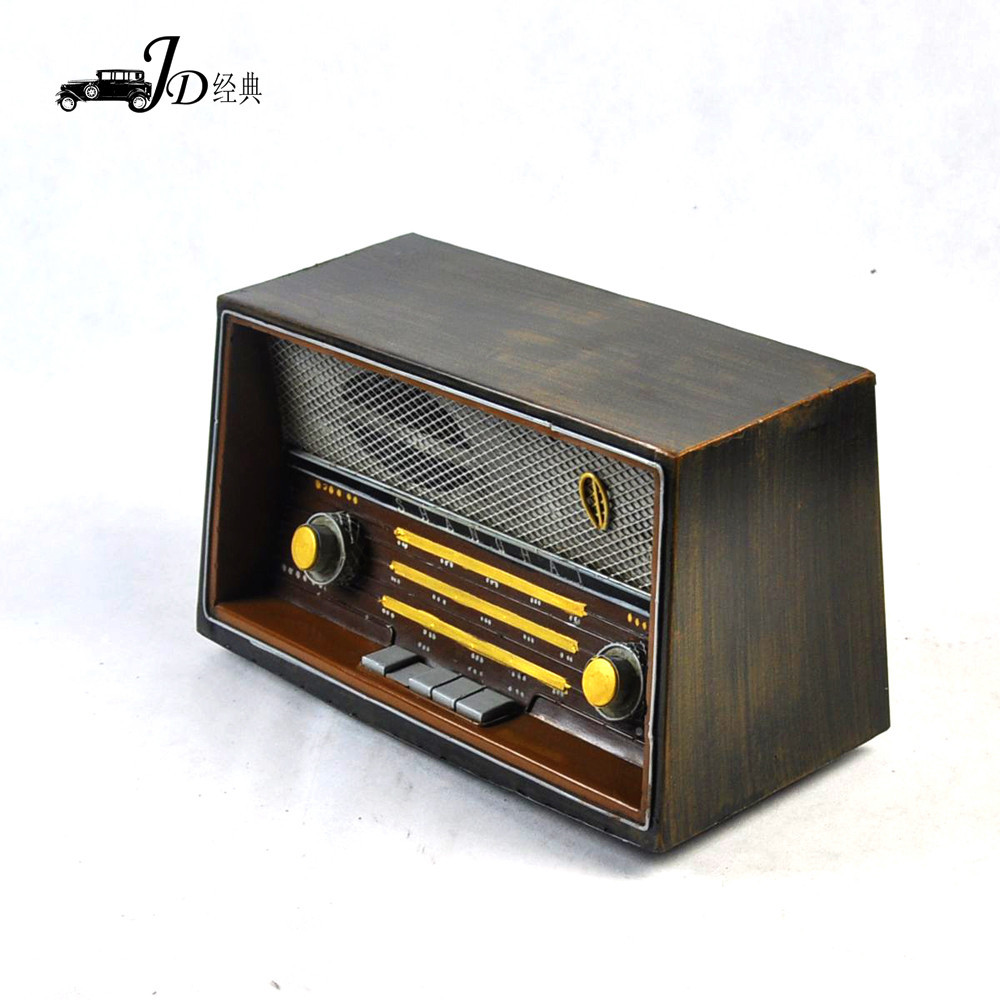手工创意复古铁艺老式收音机模型 家居软装摆件 店面橱窗陈列装饰