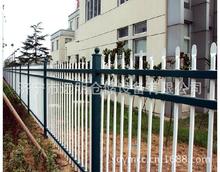 厂家定做小区护栏 学校锌钢护栏 铁艺抢尖围栏