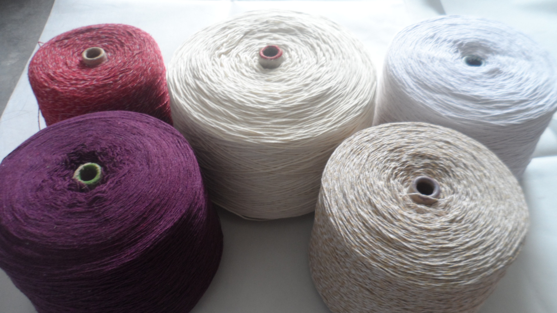 厂家生产5支7支本白再生棉纱织布气流纺纱线帆布棉纺纱批发