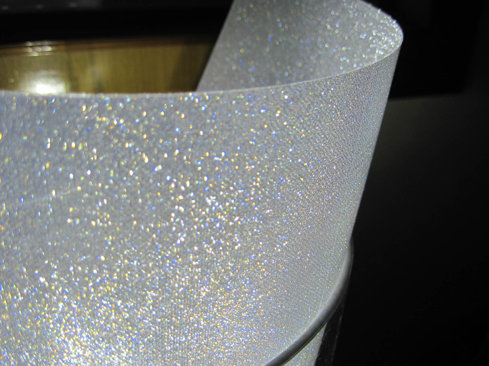 厂家直销环保pvc镭射3d胶片光学反光薄膜龙卷风条纹薄膜量大从优