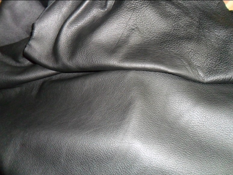 头层真皮 黑色牦牛皮 水染自然摔纹牛皮