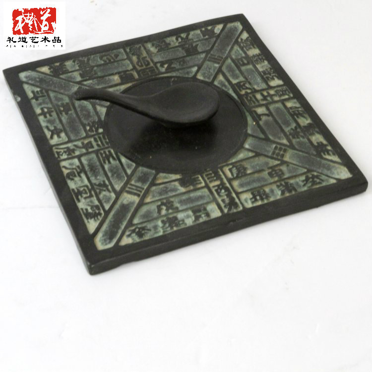 仿古青铜器古代指南针带勺司南模型历史教学模型古文化馆展品金属