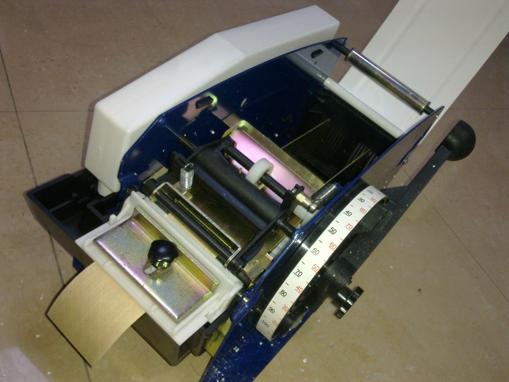 湿水切割机湿水胶带切割器湿水牛皮纸切割机