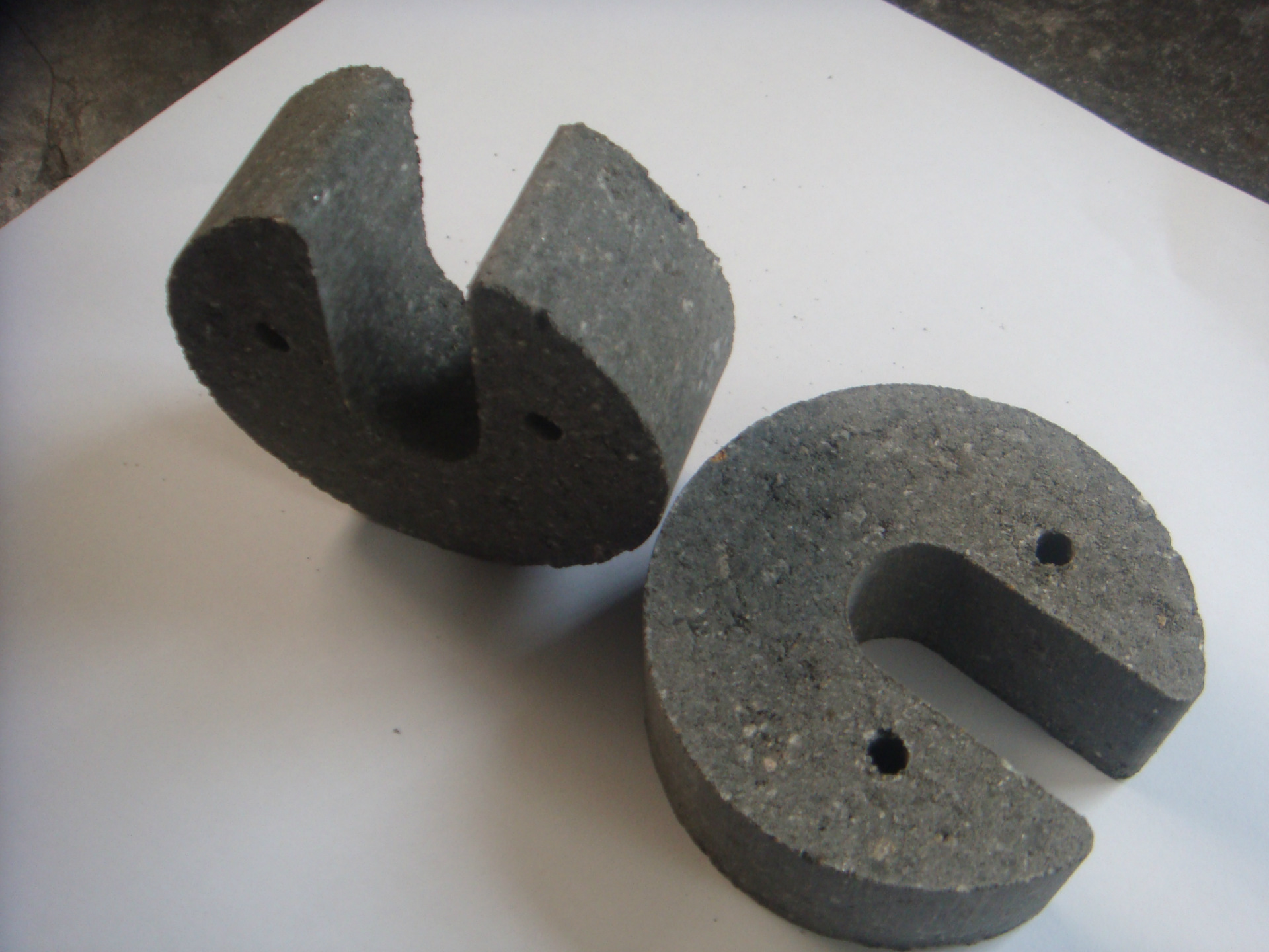 3公分高强度 font color=red>砼 /font> font color=red>垫块 /font>