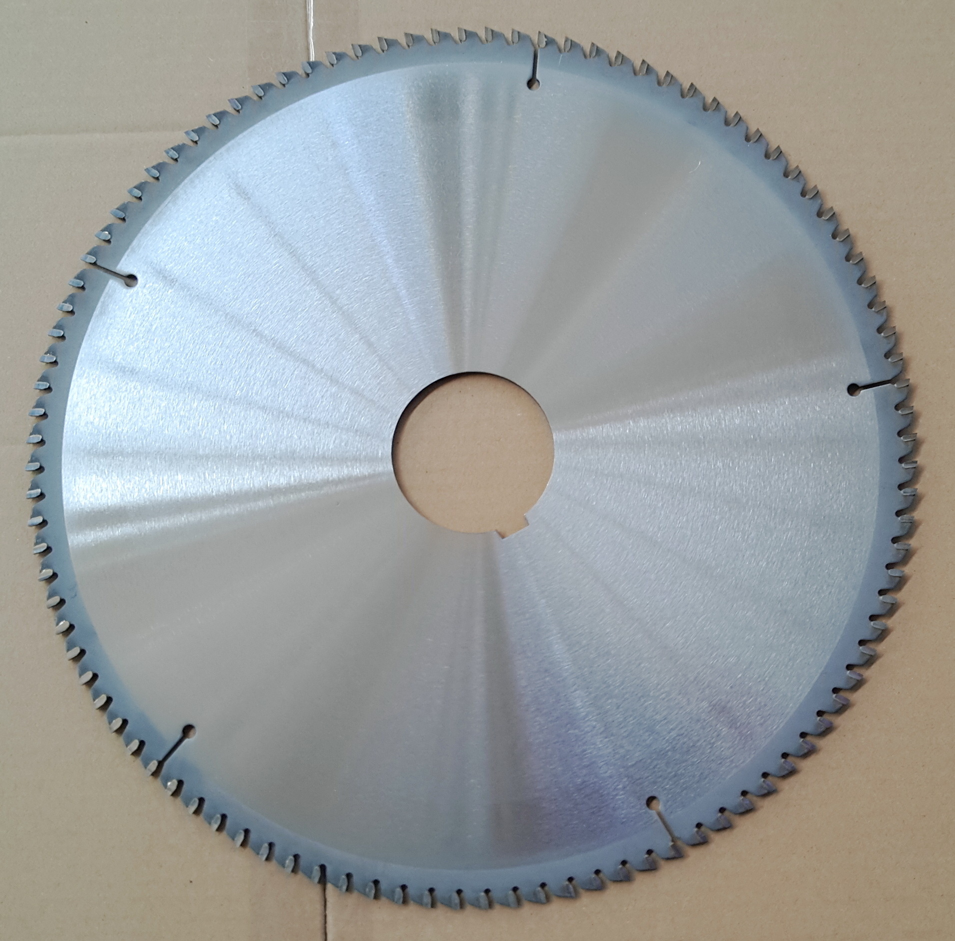 富士山牌切割岩棉专用合金锯片