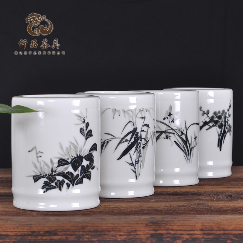德化创意羊脂玉瓷梅兰竹菊手绘笔筒 办公用品笔筒可定制logo图案