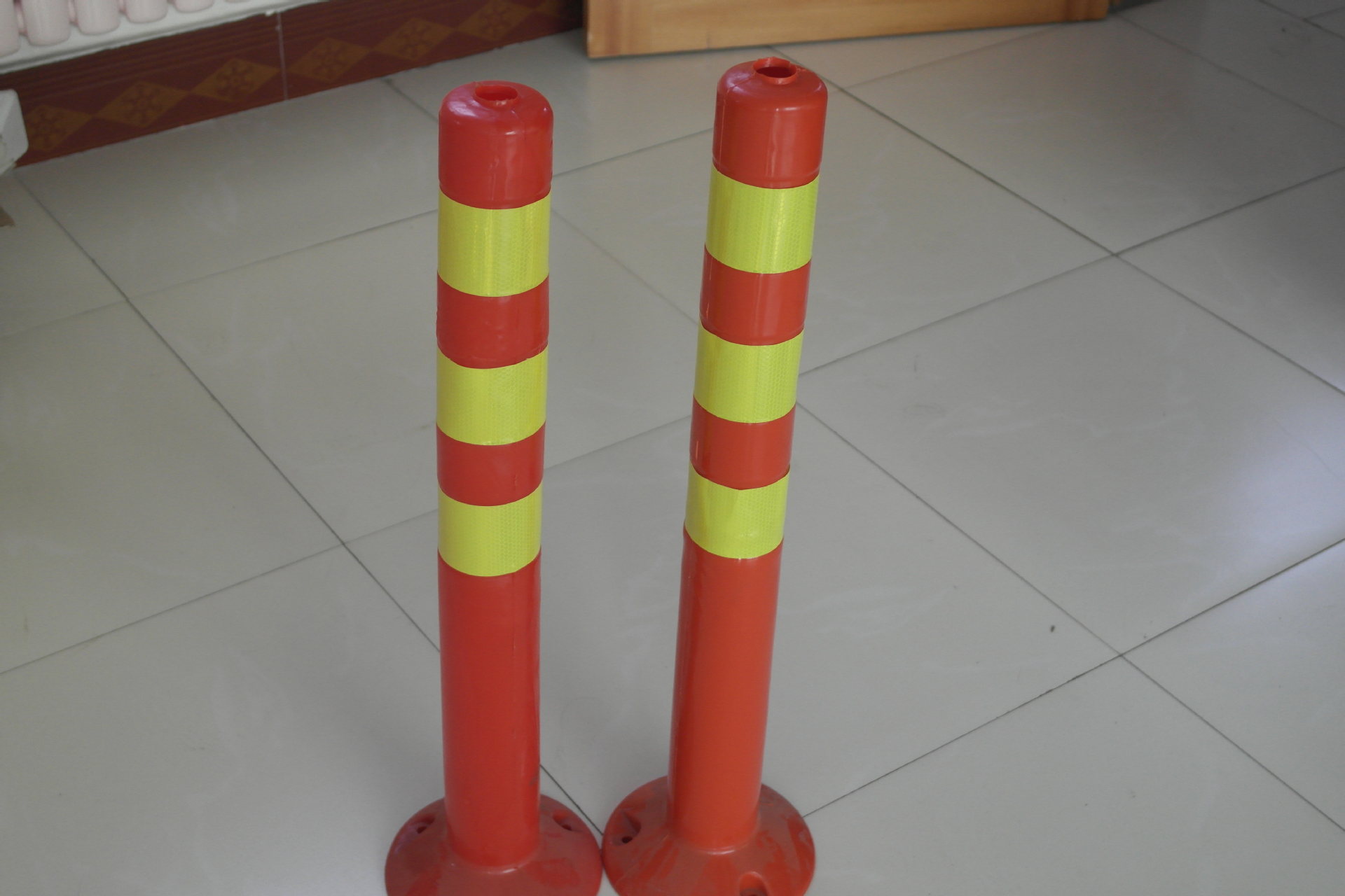 【厂家直销】450mm弹立柱 隔离警示柱 超好质量,质量特别好!