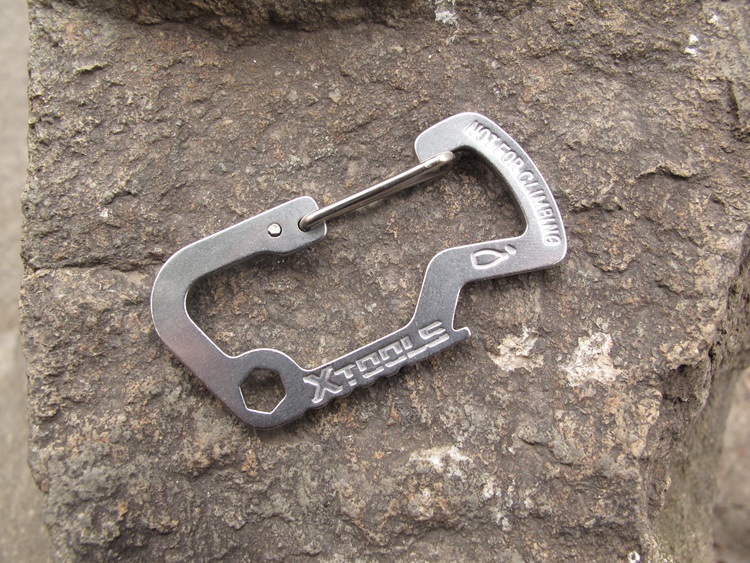 Small Horn Shark EDC Multi-Function D-Type Buckle Stainless Steel Carabiner Bottle Opener Spring Hook Hanging Buckle Hanger