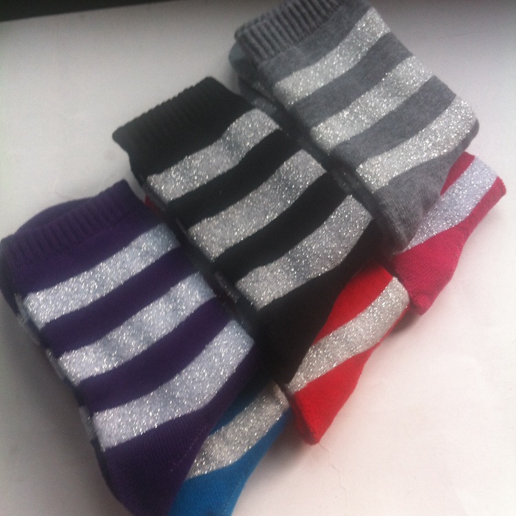 女袜批发 毛巾袜 秋冬女士加厚毛圈中筒袜 厂家直销便宜地摊袜子