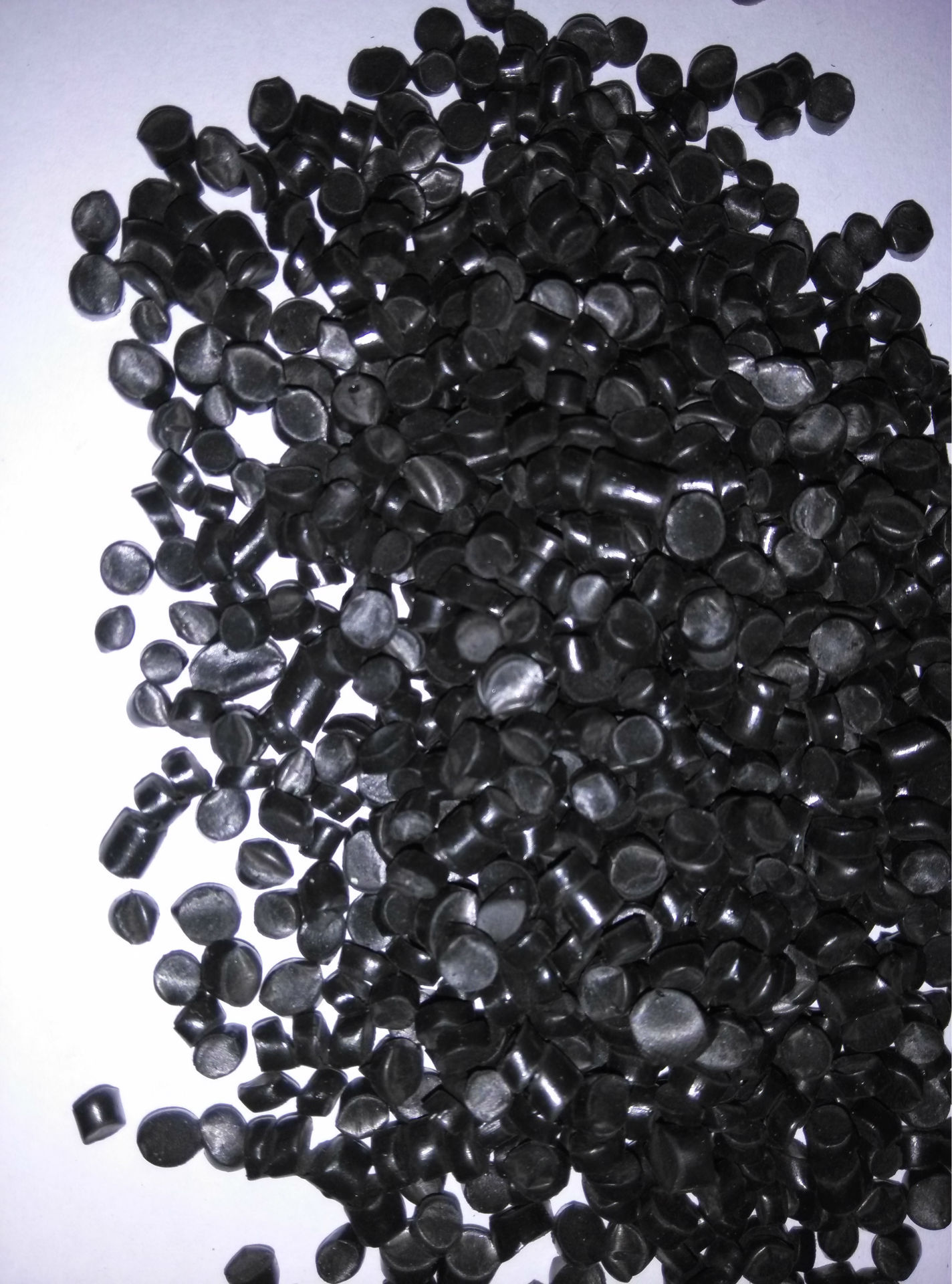 环保级pvc颗粒料40-95度