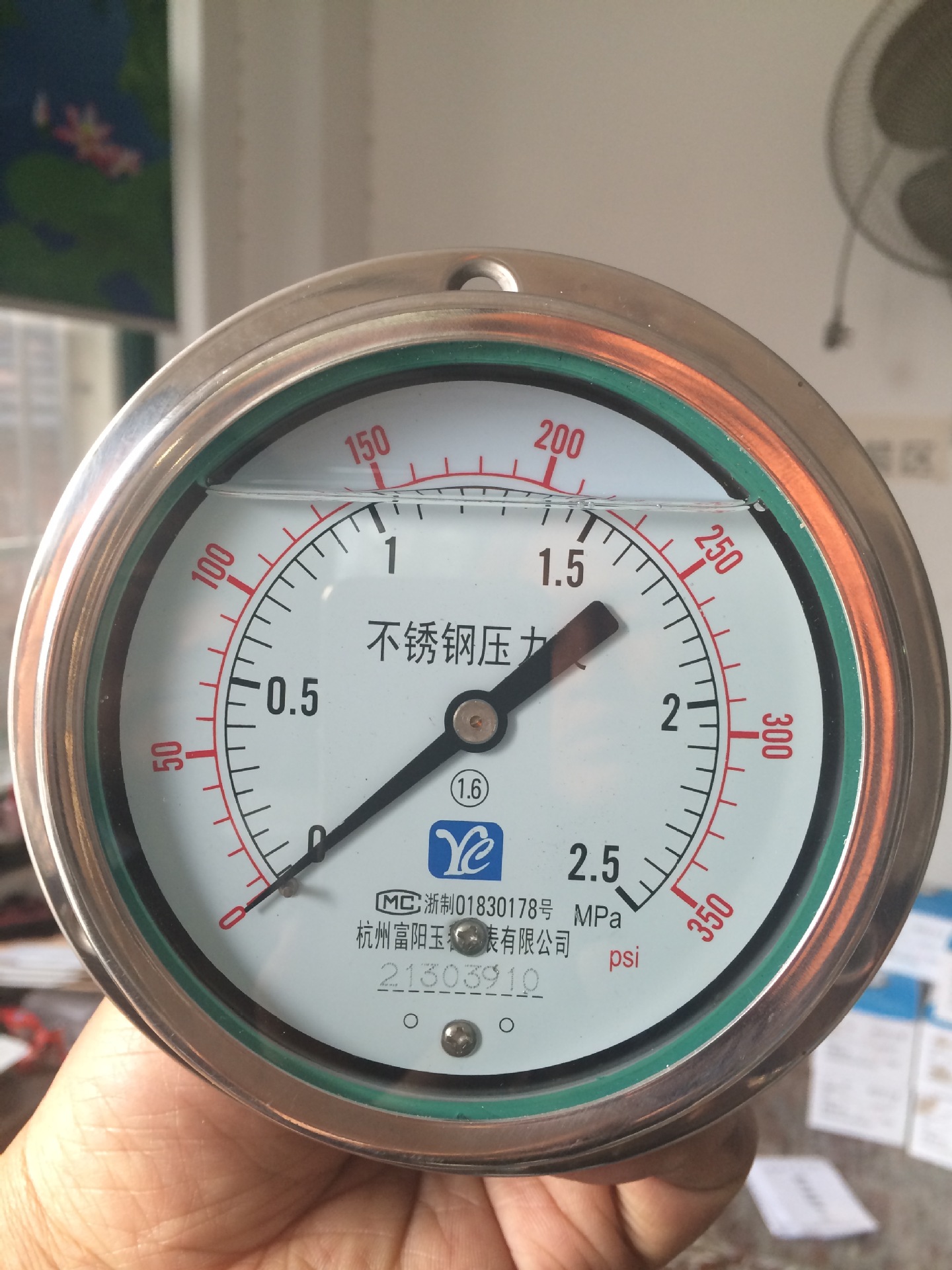 压力表