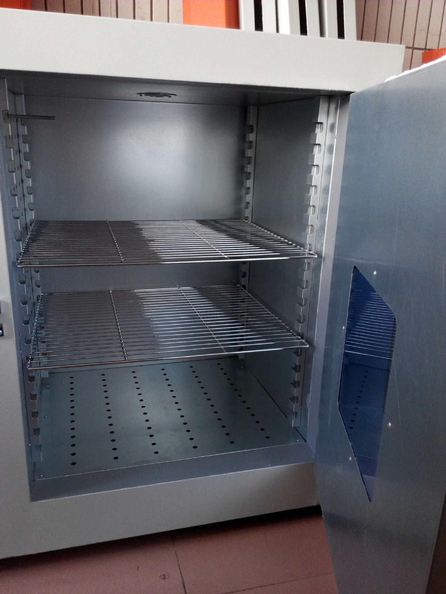 小型高温烤箱五金恒温烤箱油漆干燥箱工业丝印烘烤箱