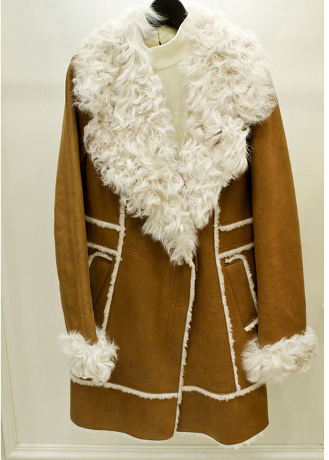 羊羔毛皮毛一体--【羊丽羊】产品展示 羊羔毛皮草外套展示和欣赏
