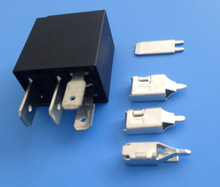 汽车保险丝盒继电器插座集成电路板焊接插片2.8插簧4.8与6.3插座