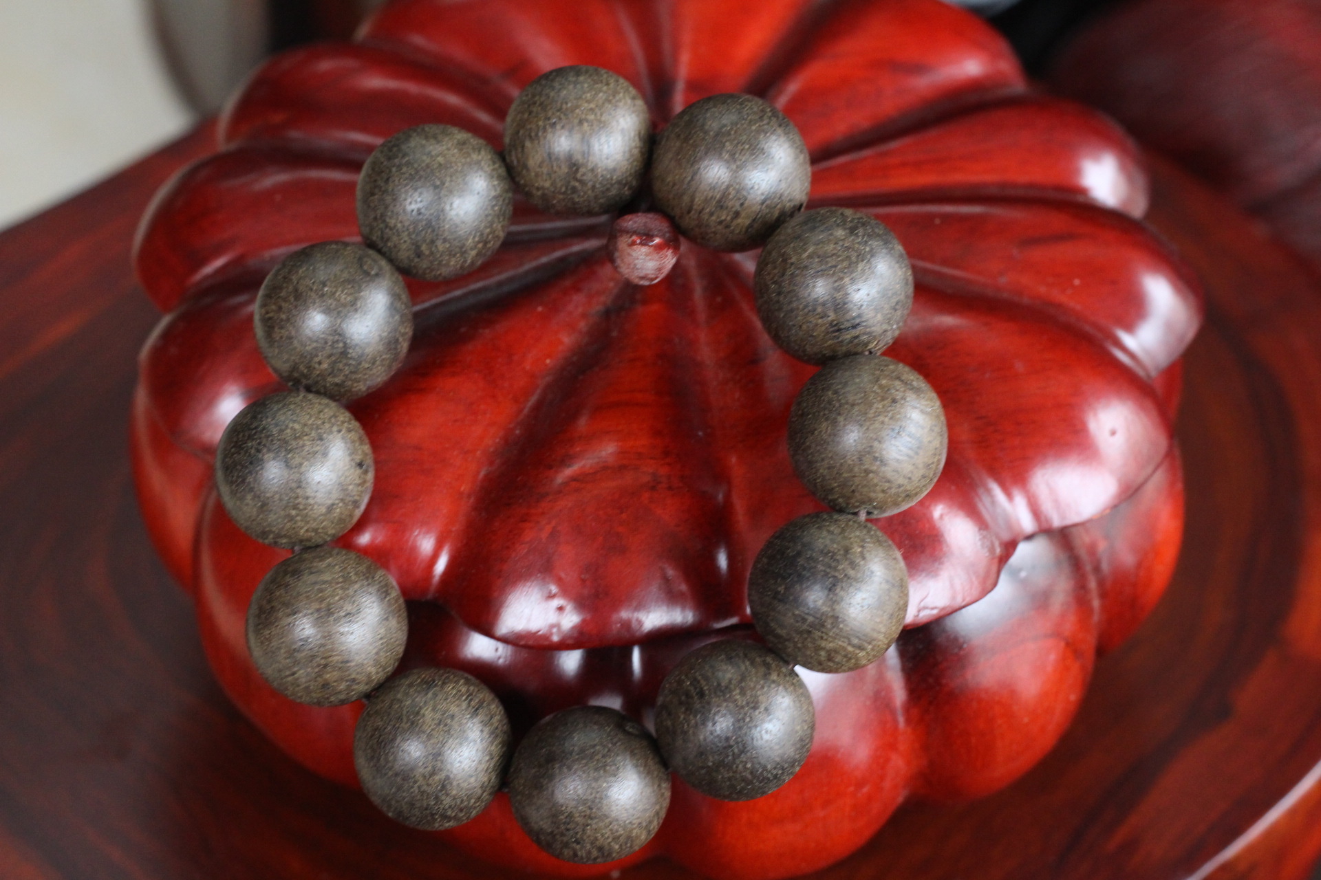 厂家直销越南人工沉沉香木手链红木男款手链木质手串