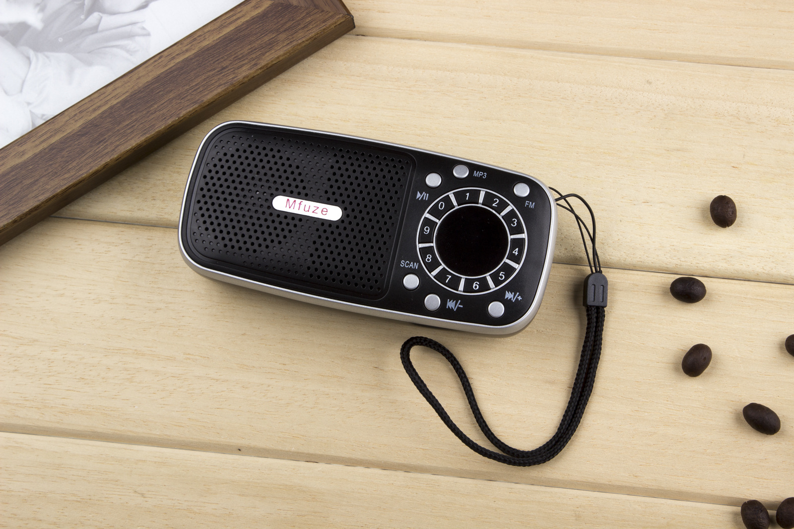 多功能老人唱戏插卡收音机 带天线 外置电池mp3迷你音箱