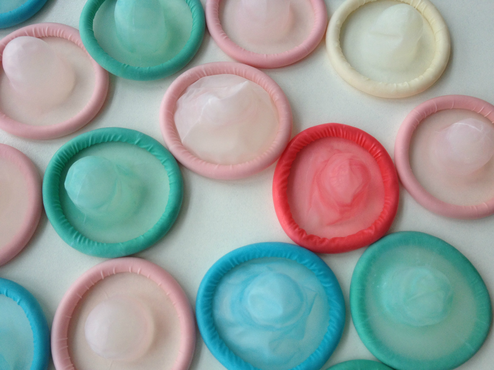 彩色裸套安全套代加工可贴牌代理承接各类来样加工产品专业订做