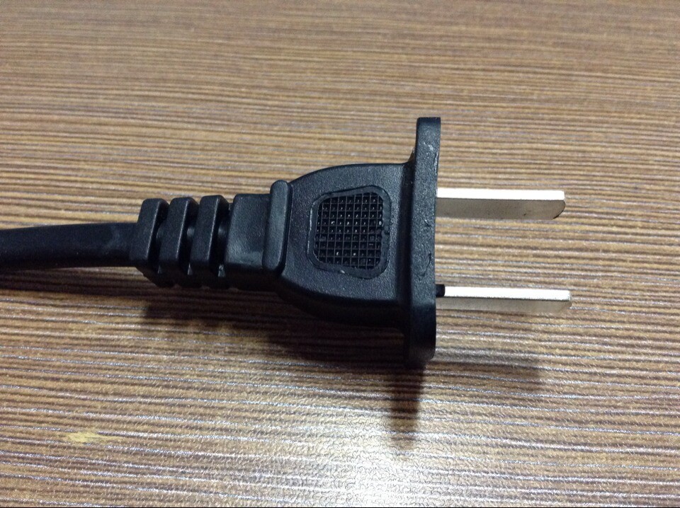 中国二扁插电源线 国标6a两脚两芯插头电源线