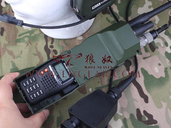 广州狼奴-prc152对讲机模型 军迷野战战术无功能对讲机 装饰