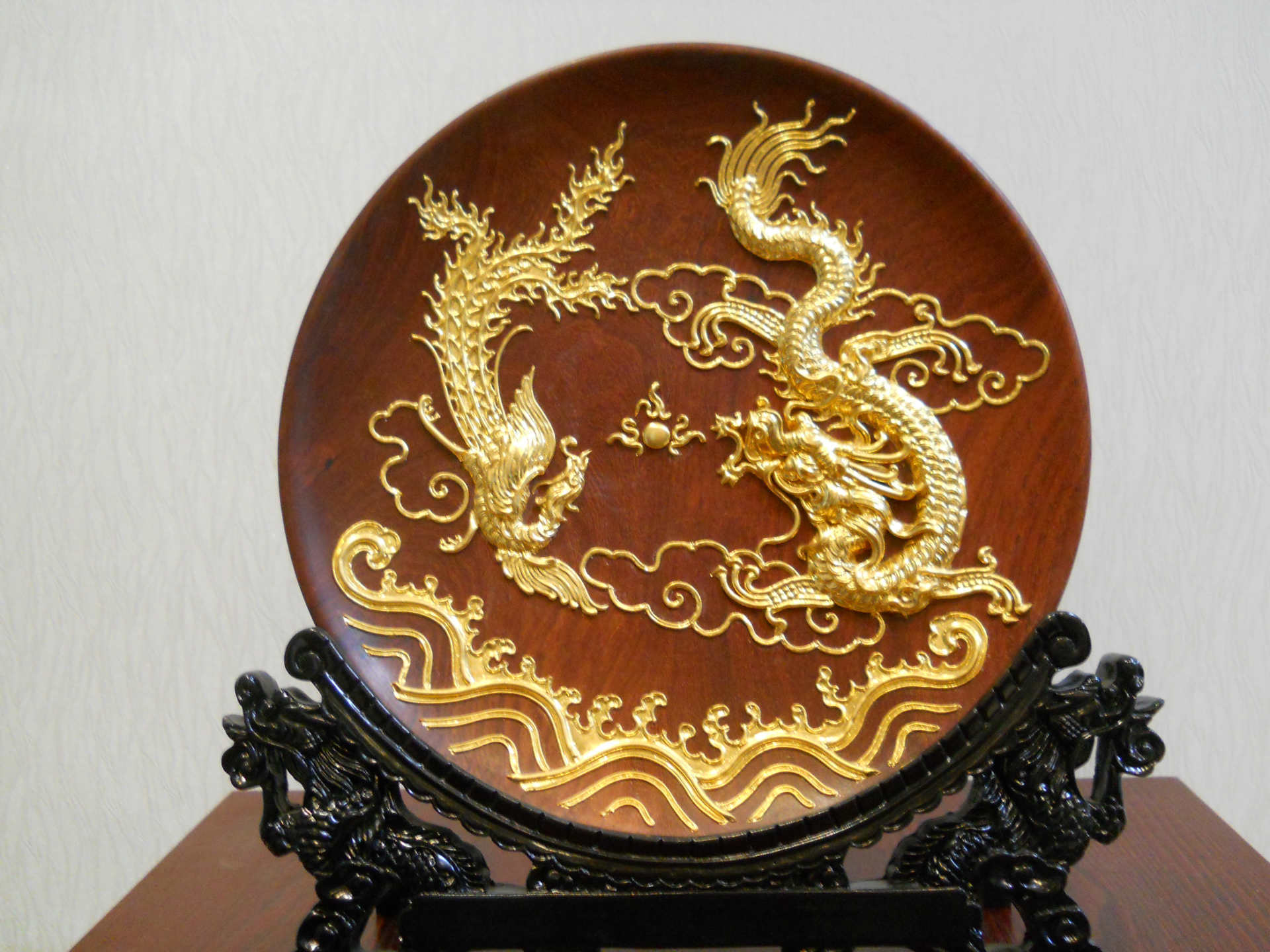 厂家直销 漆线雕木盘工艺品 6寸蔡氏降龙 鳞片