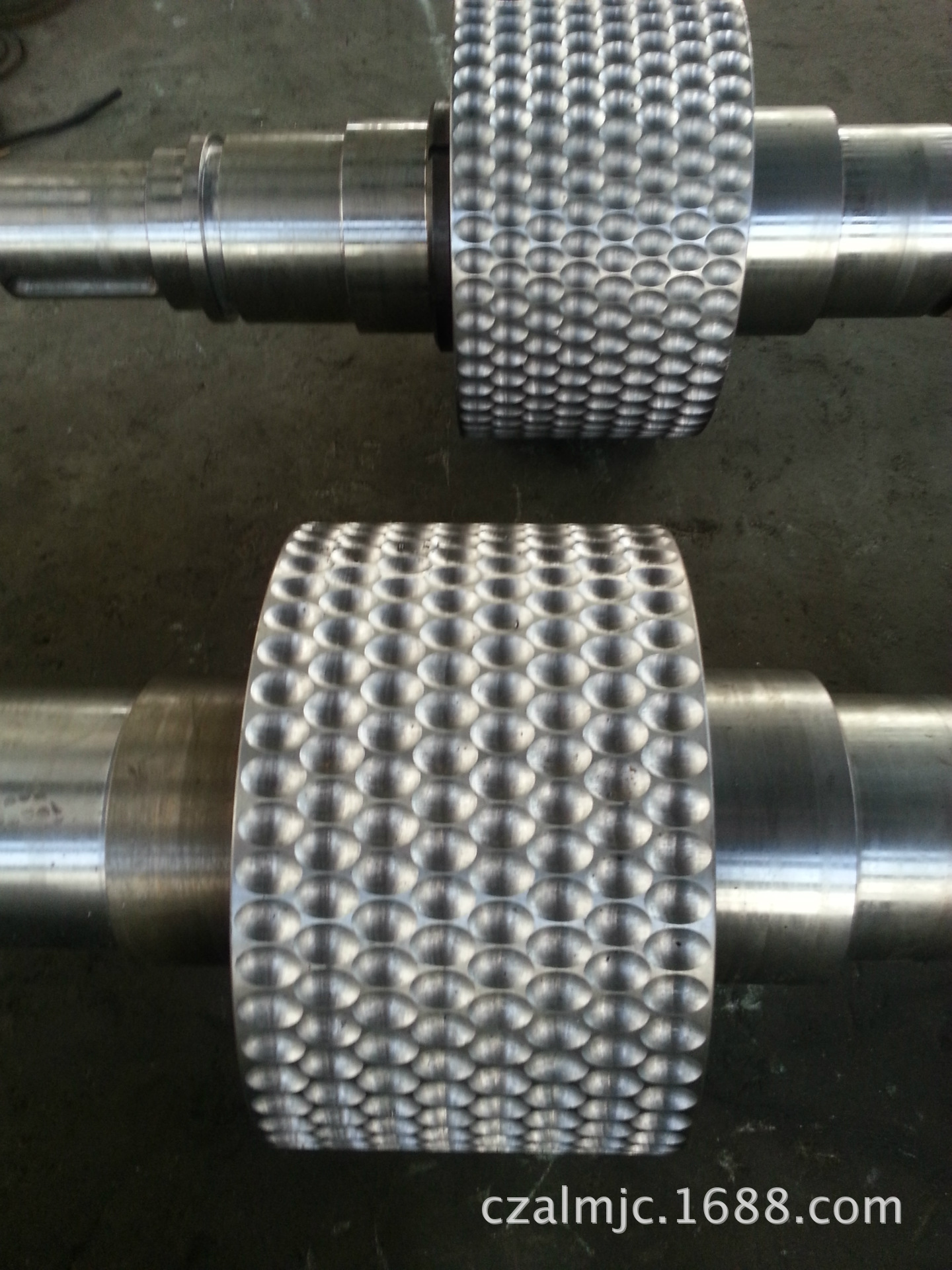 压花辊 花纹 皮纹 花辊 辊子 电镀辊 淬火辊 氧化辊 激光辊 电雕