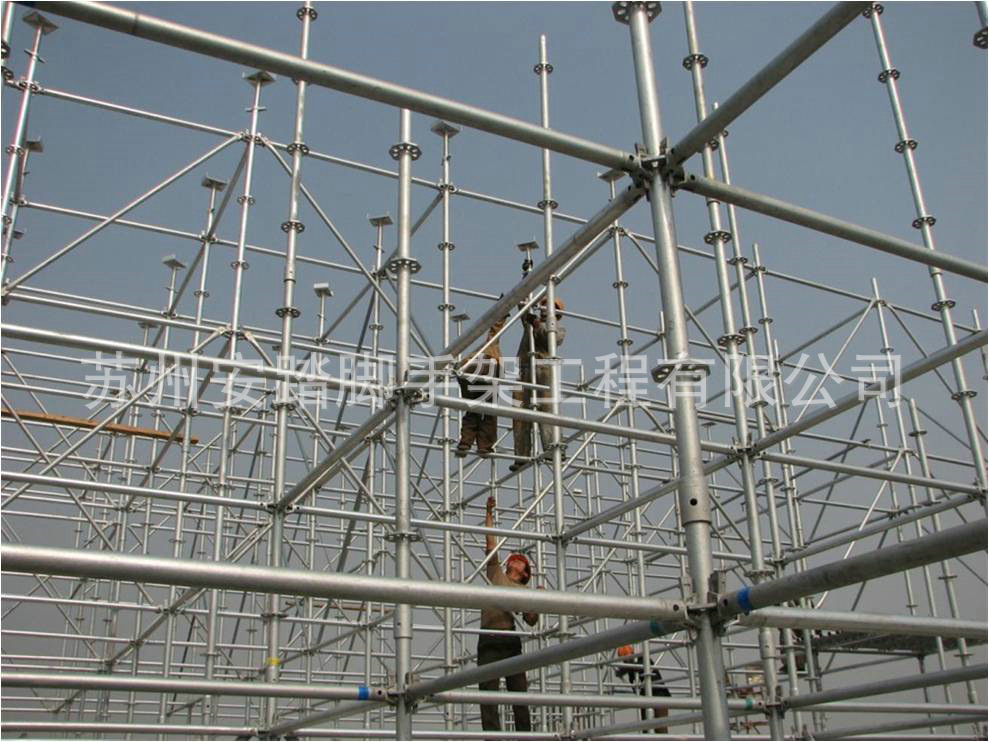 无锡机场航站楼模板支撑工程