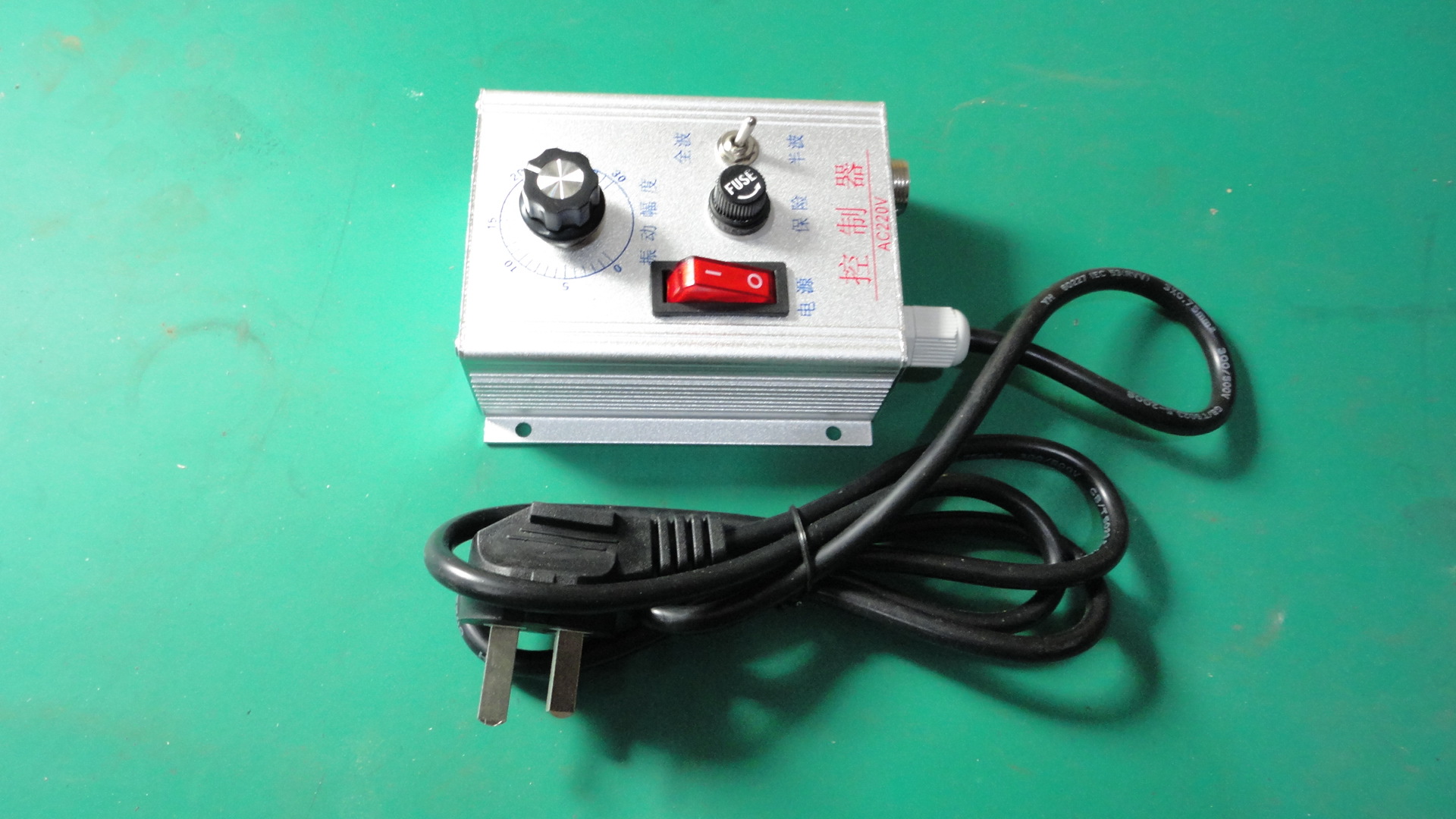 振动盘调压调速器 wxc-220a震动送料控制器5a电流控制器