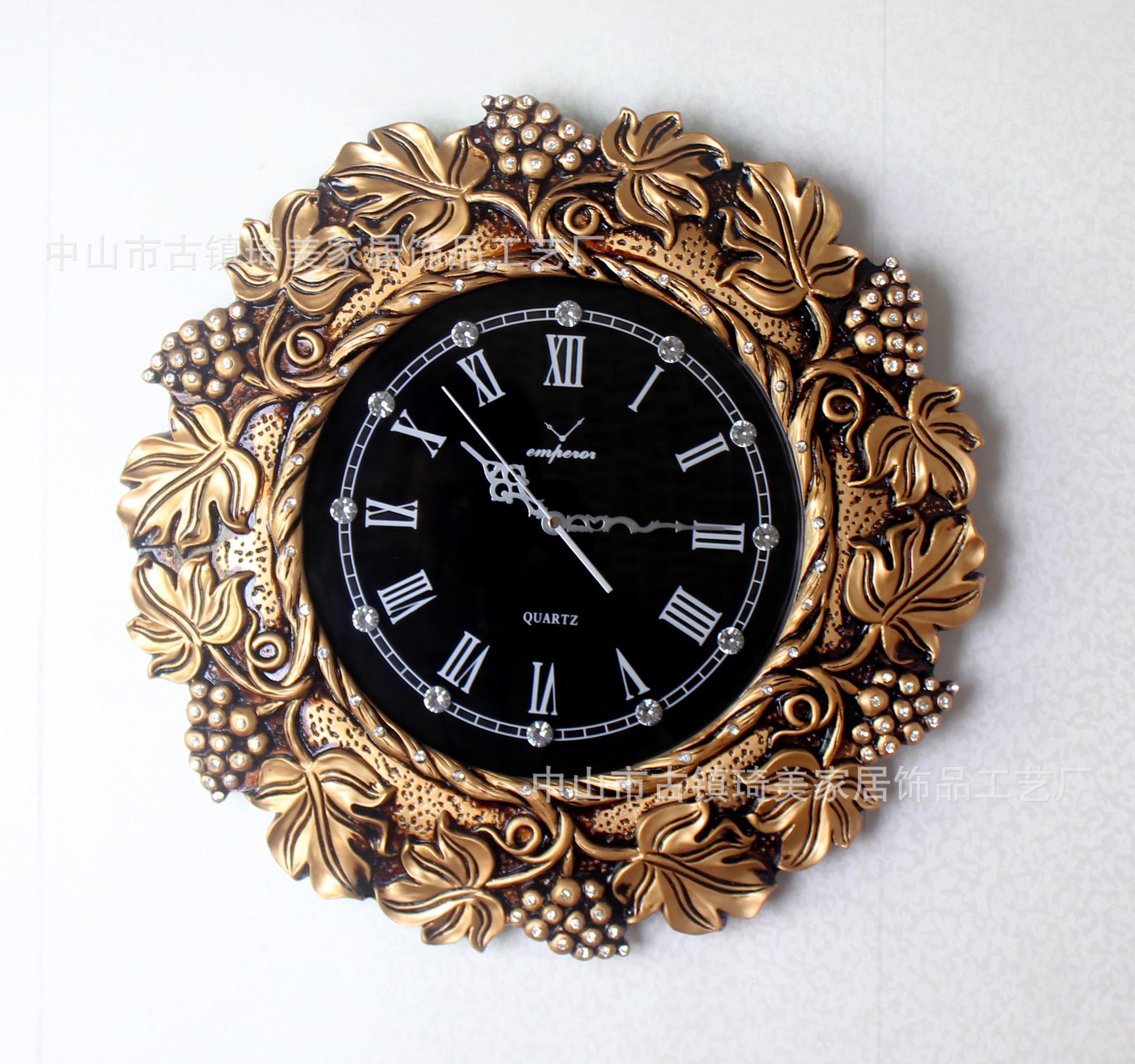 挂钟 树脂工艺品 家居饰品雕刻艺术品 镀彩中山挂钟厂家批发直销