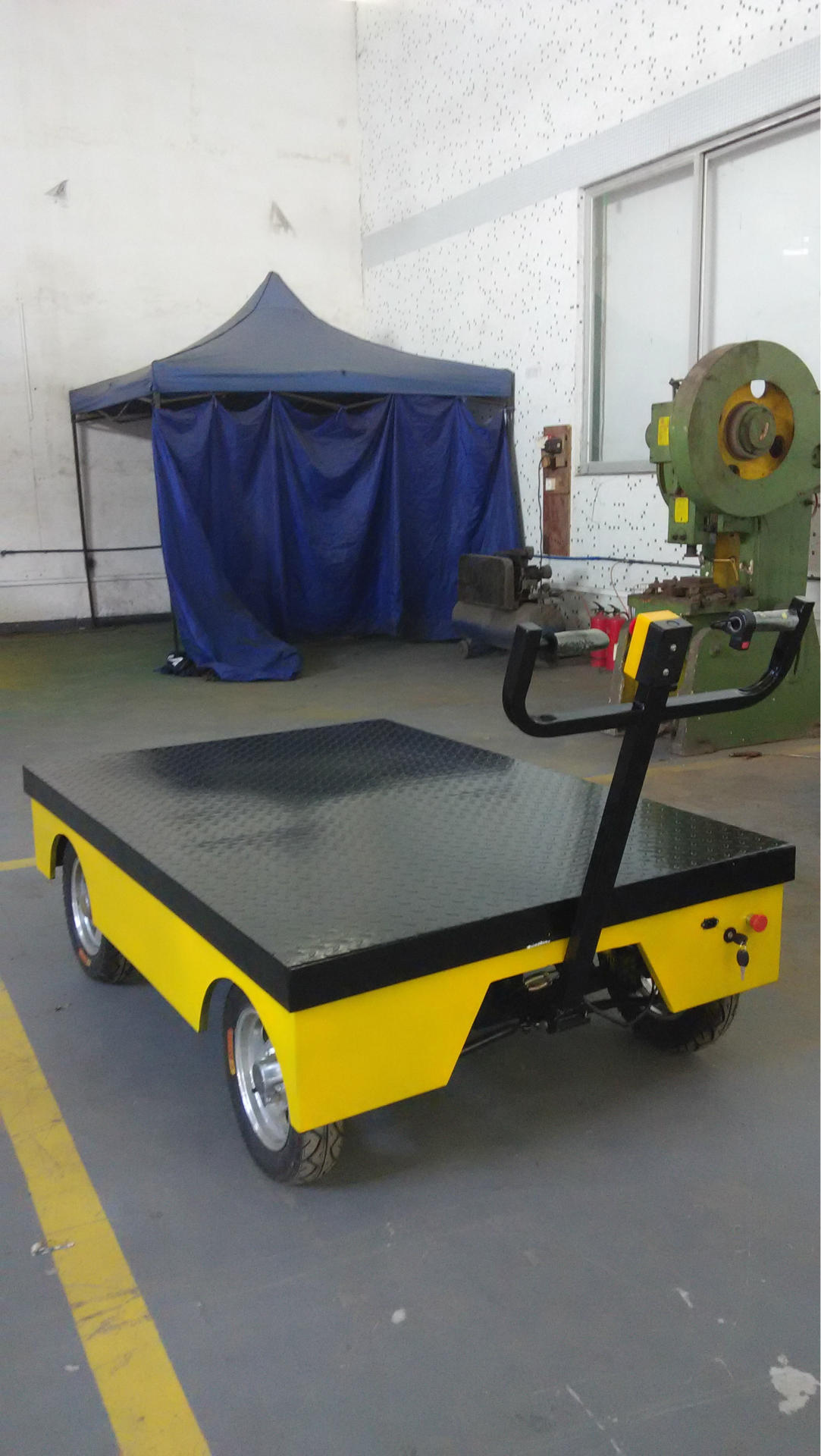 电动搬运车 手推电动搬运车 电磁刹平板搬运车