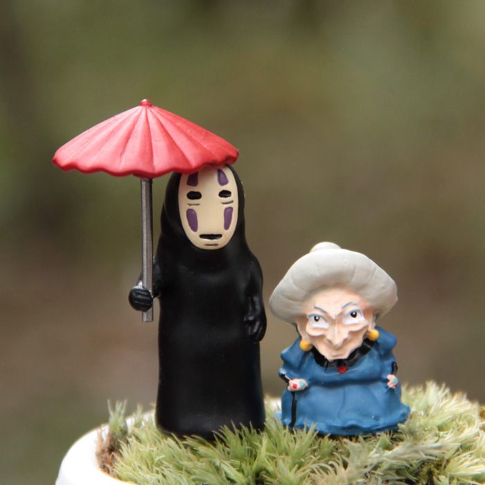 宫崎骏千与千寻撑伞无脸男钱婆婆微景观盆栽花插花盆园艺饰物