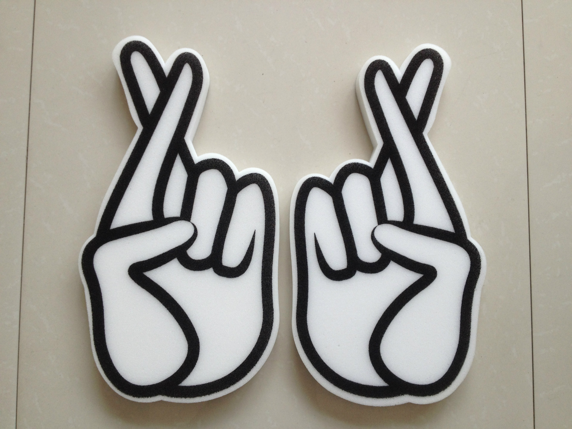 食指与中指交叉形状海绵手掌,可定制log