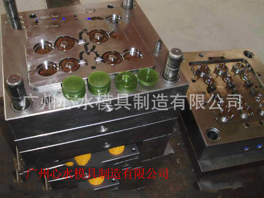 40軟管蓋模具6jpg