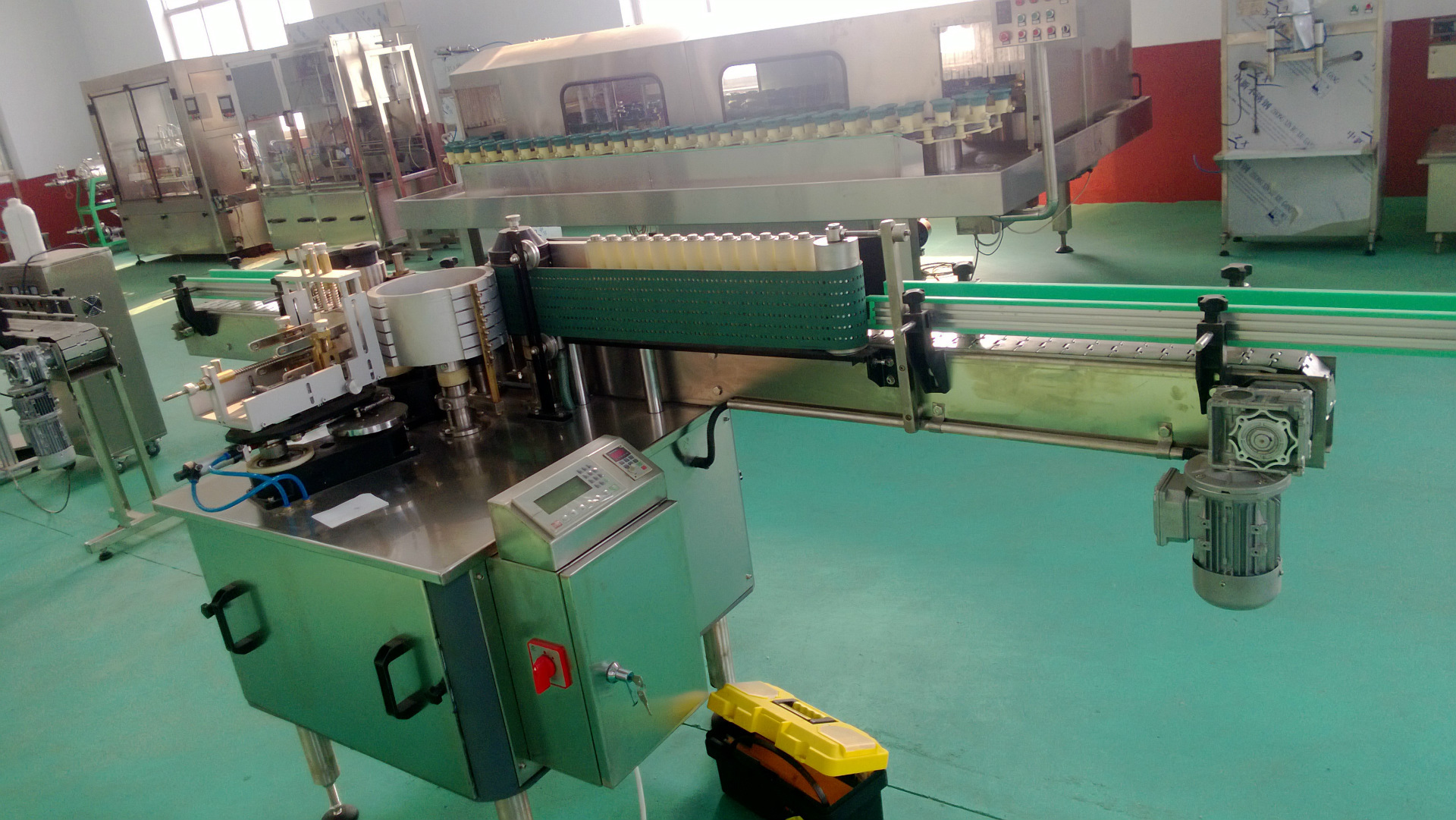 圆瓶贴标机浆糊全自动高速贴标机矿泉水瓶贴纸机器可定制