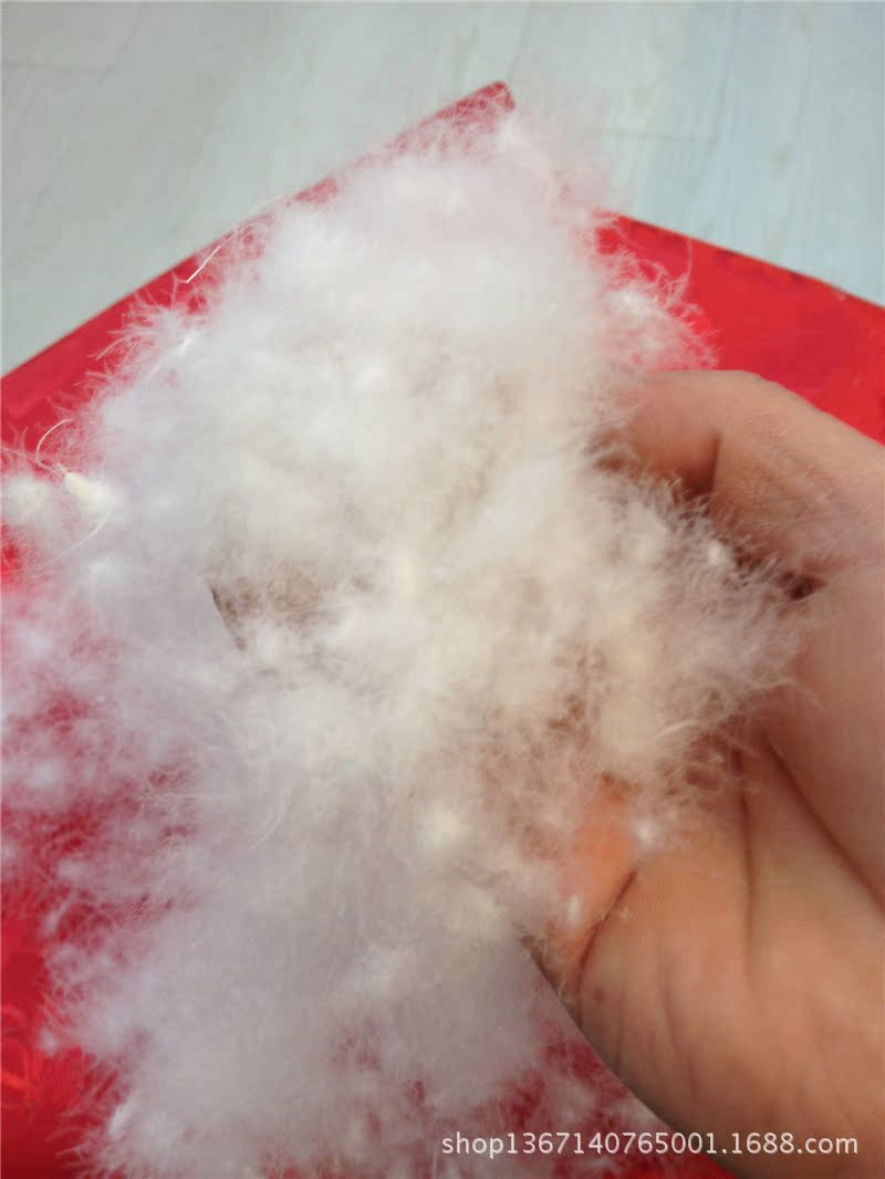 厂家直销大朵70%白鸭绒羽绒服被芯填充批发大朵白鹅羽绒羽毛原料