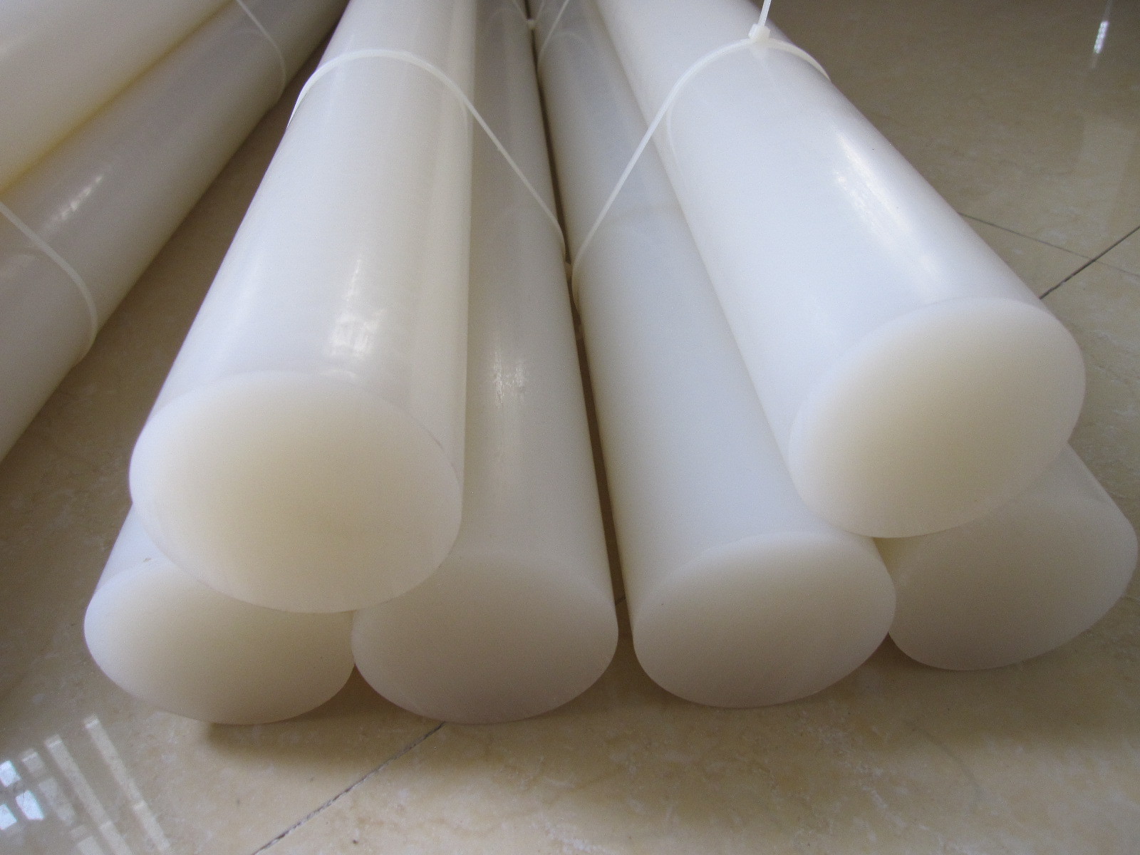 厂家供应pvdf板 耐酸耐碱pvdf 聚二氟乙烯 pvdf材料