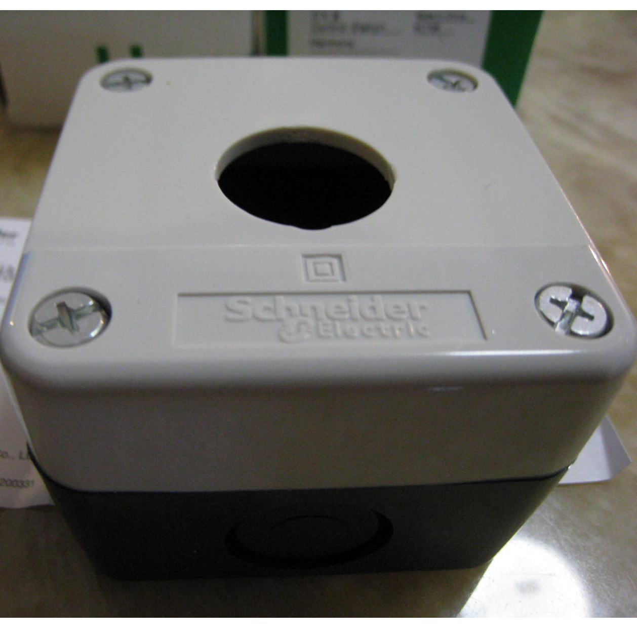 施耐德 按钮盒 xal-b01c,xalb01c 一位1孔 控制按钮开关盒22mm