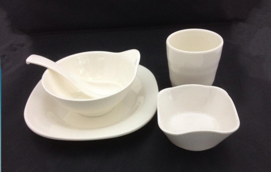 高档a5密胺餐具 摆台餐具 单耳碗 圆盘