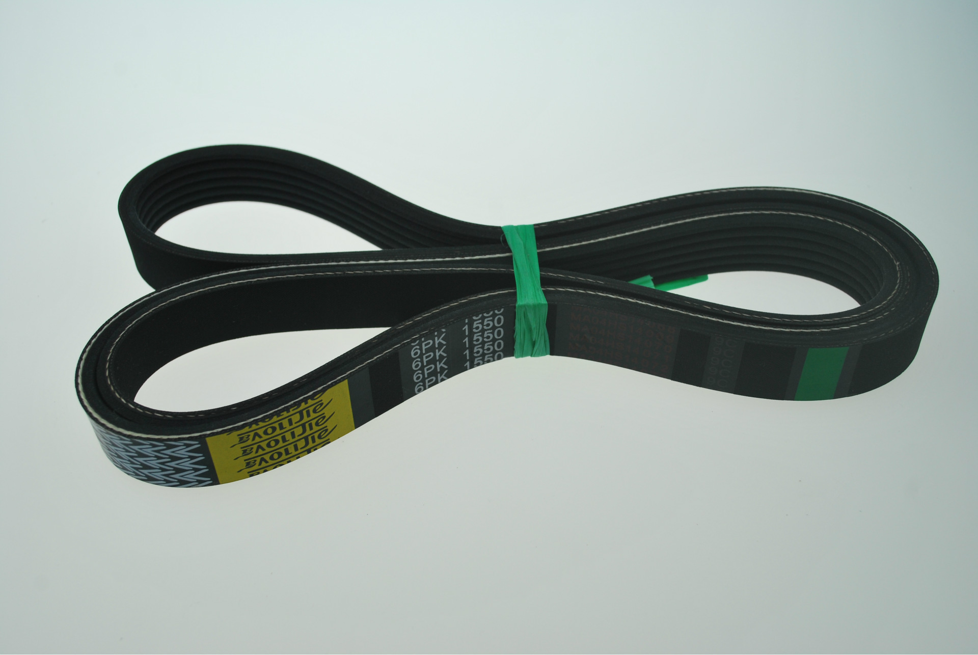 进口宝马745li车4.4l发动机n62电机,水泵,风扇皮带6pk1550