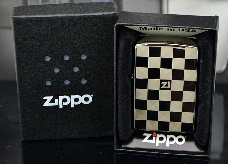 zippo 150黑冰双面雕刻 绅士方格 小格子