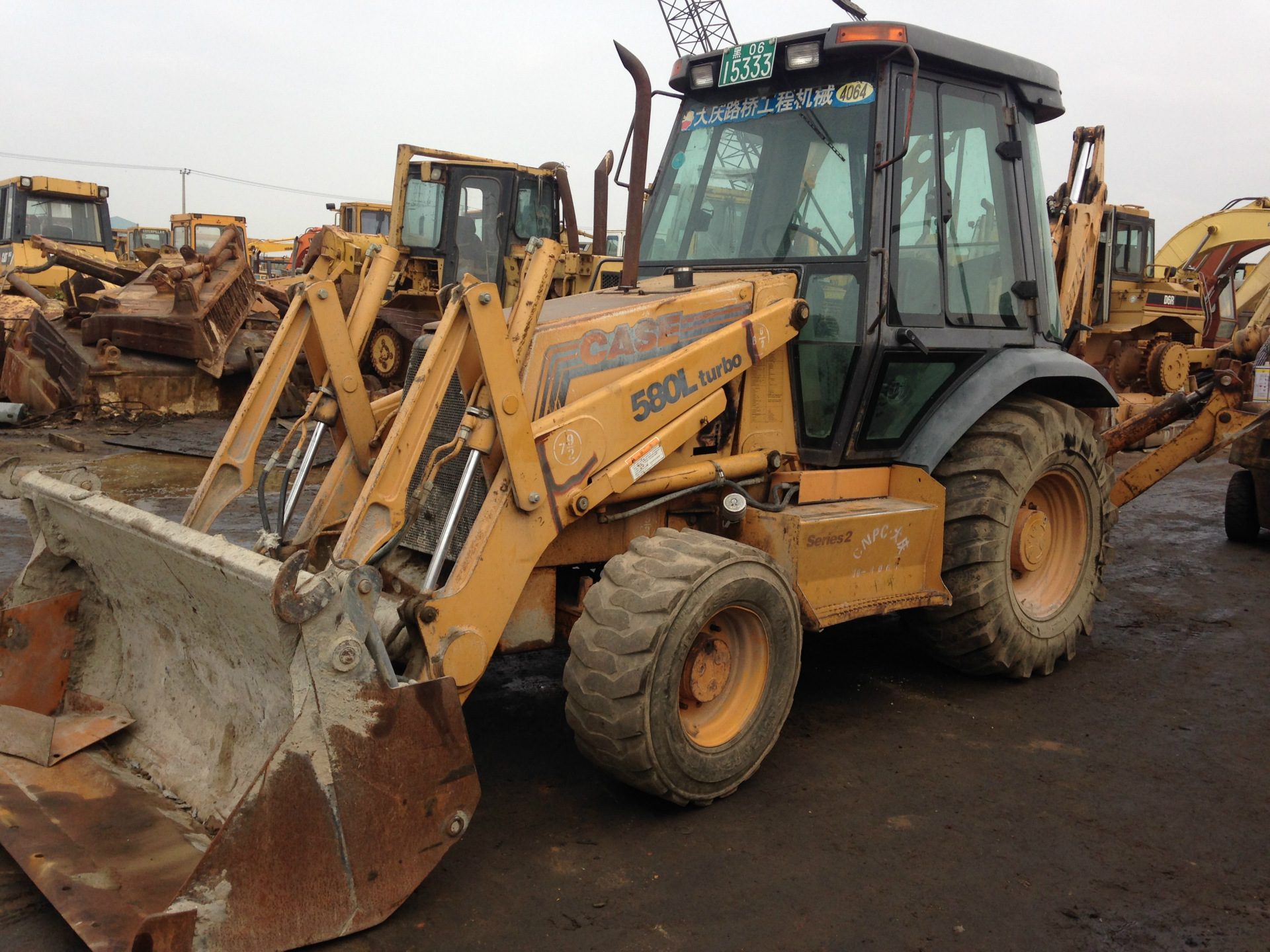 凯斯两头忙_case凯斯580lx4l两头忙出售.4项铲.4驱动 - 阿里巴巴