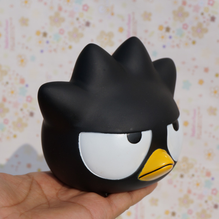 厂价供应 大量批发 酷企鹅 xo 存钱罐 储钱罐 卡通企鹅 摆件 搪胶