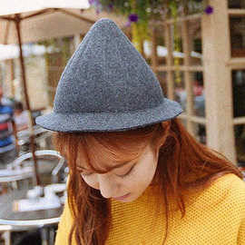 韩国纯羊毛呢尖尖顶羊大人毛呢帽 儿童卷边尖顶羊毛圣诞帽毡帽