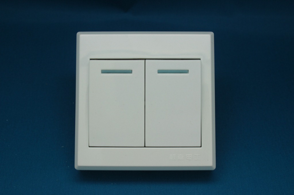 开关厂家批发 明装a6二开双控墙壁开关 明装插座明装开关插.